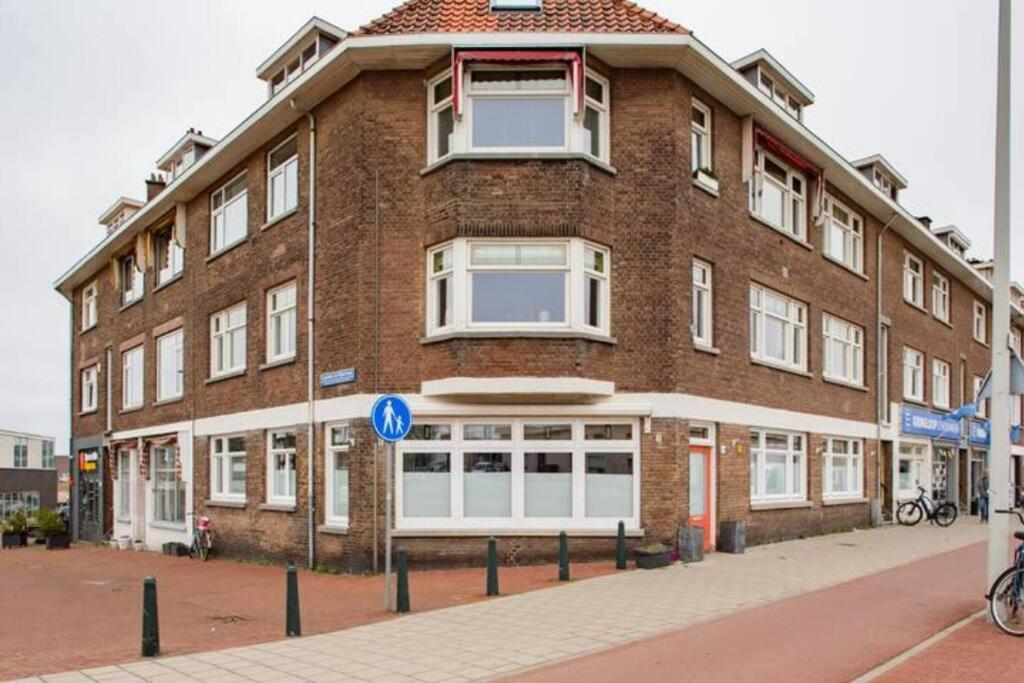 Luxury Apartment Within 30 Meters Of The Harbour Scheveningen Den Haag Bagian luar foto