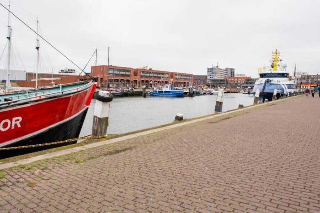 Luxury Apartment Within 30 Meters Of The Harbour Scheveningen Den Haag Bagian luar foto